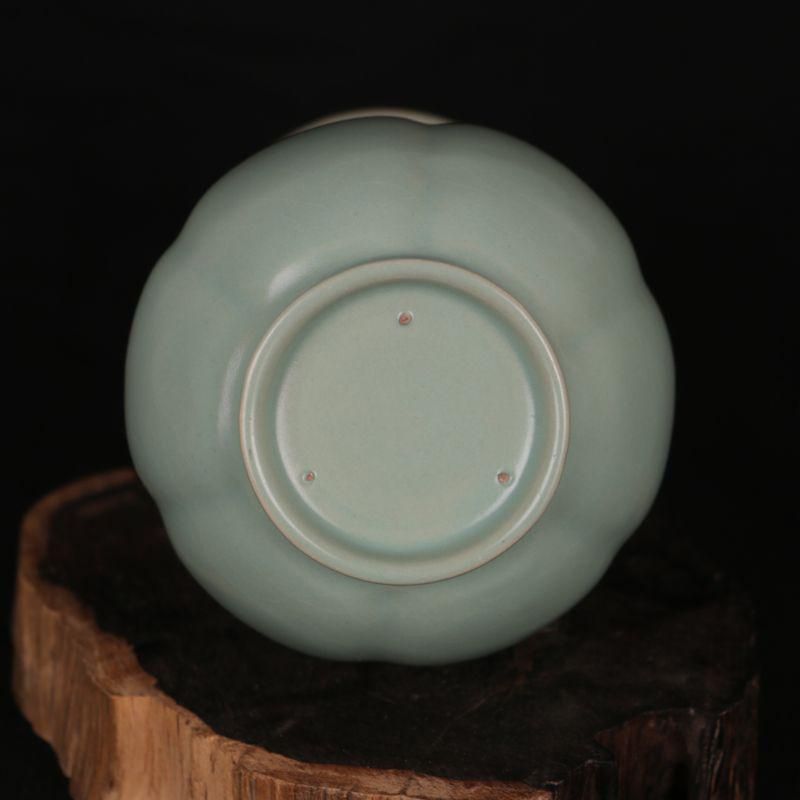 北宋汝窯青釉瓜稜双耳瓶  景徳鎮 陶磁器 装飾品 工芸品 美術品 置物 北宋汝窯青釉瓜稜双耳瓶 景徳鎮 陶磁器 装飾品 工芸品 美術品