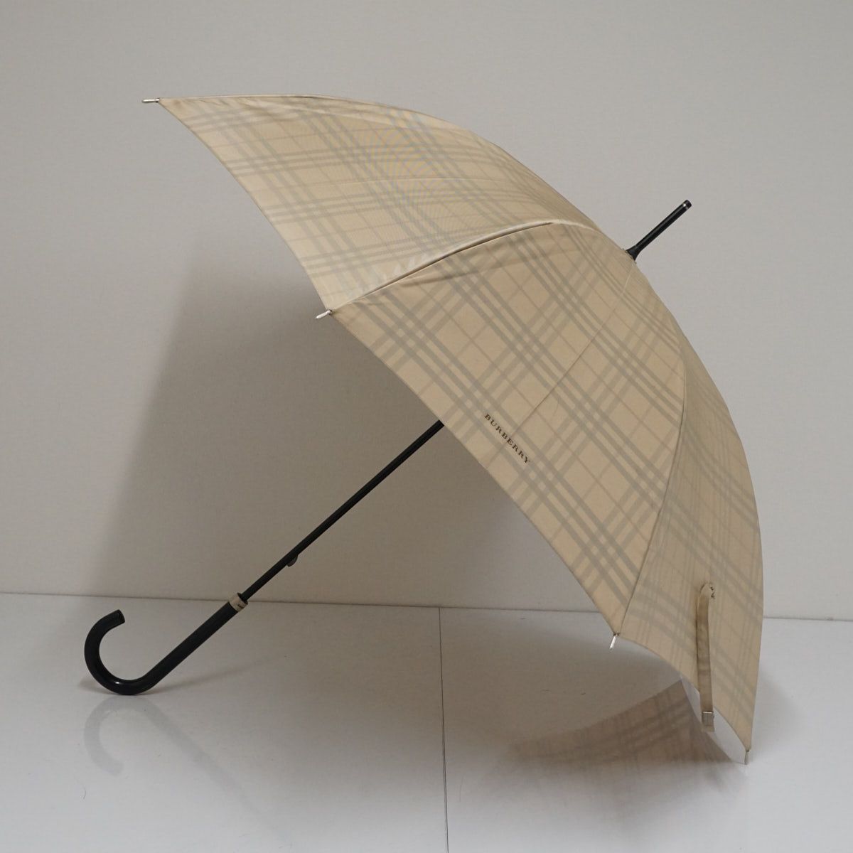 Burberry's ベージュ ブラック 雨傘 60cm 傘 BURBERRY バーバリー USED品 ベージュ 定番チェック 高級