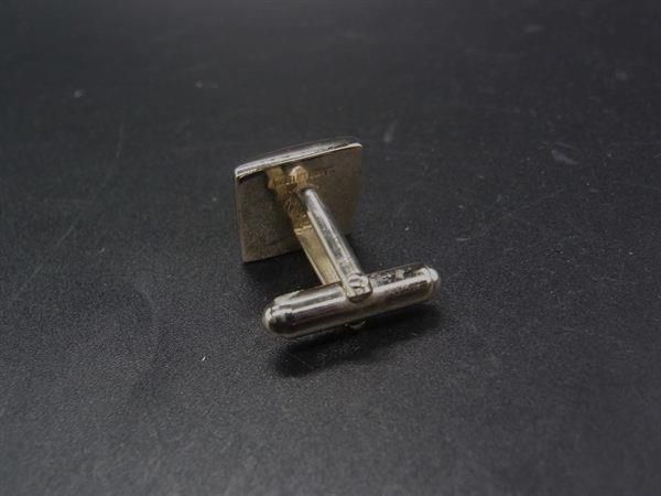 ☆フェラガモ☆カフスボタン　カフリンクス　ガンチーニ　シルバー　箱付き 正規 フェラガモ ガンチーニロゴ カフス シルバー×パール