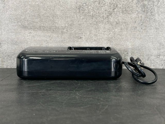 リチウムイオンバッテリ- 充電器