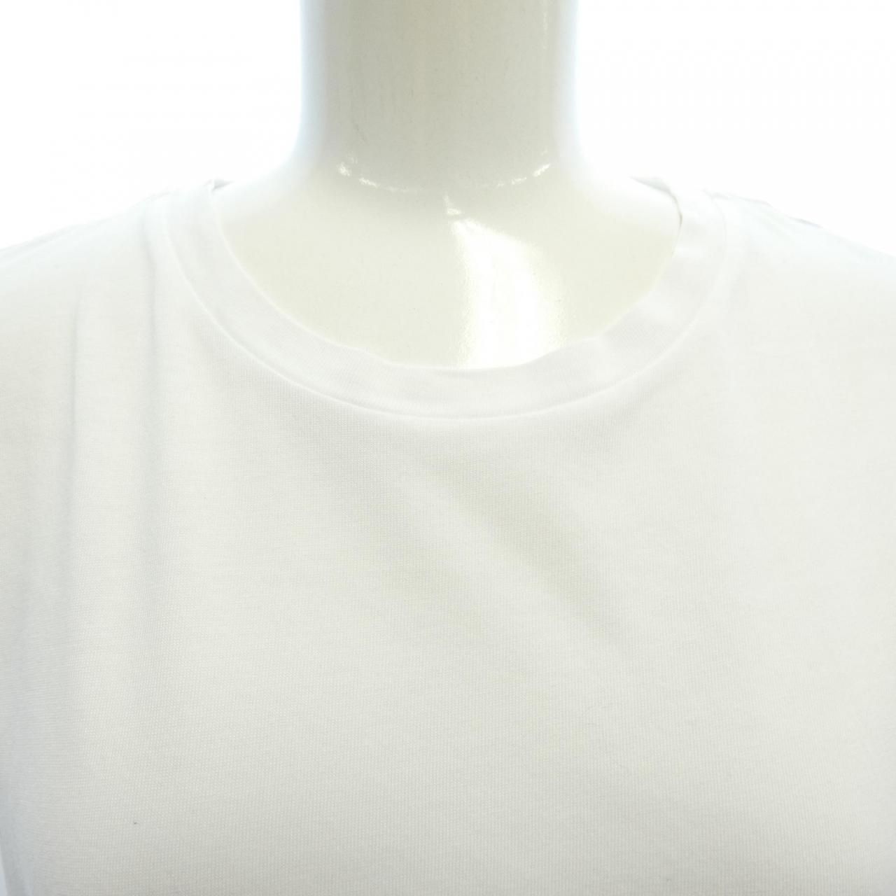 モンクレール MONCLER