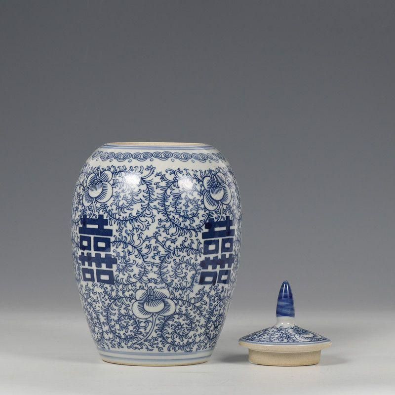 青花喜の字 景徳鎮 陶磁器 装飾品 工芸品 美術品 置物 冬瓜の壺
