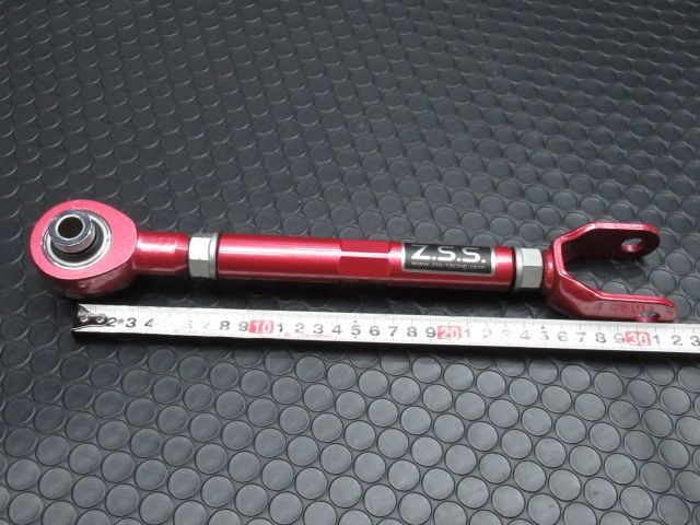 V36 スカイライン Z34 RZ34 フェアレディZ リアアッパーアーム ピロ