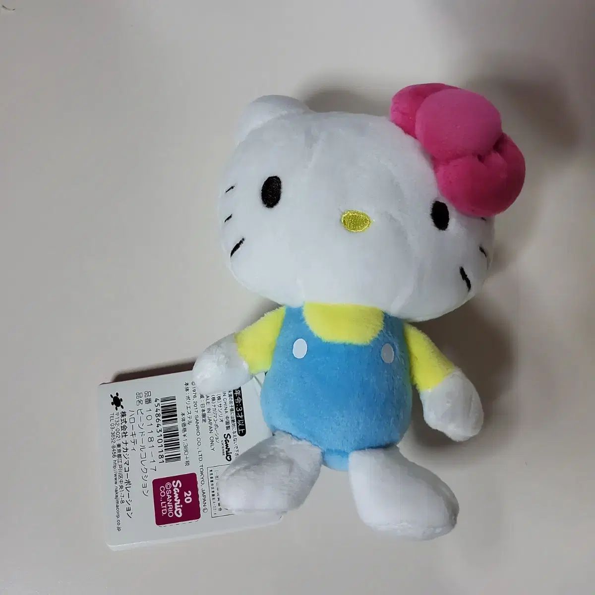 ハローキティ ヴィンテージ レトロ キティ 人形 - メルカリ