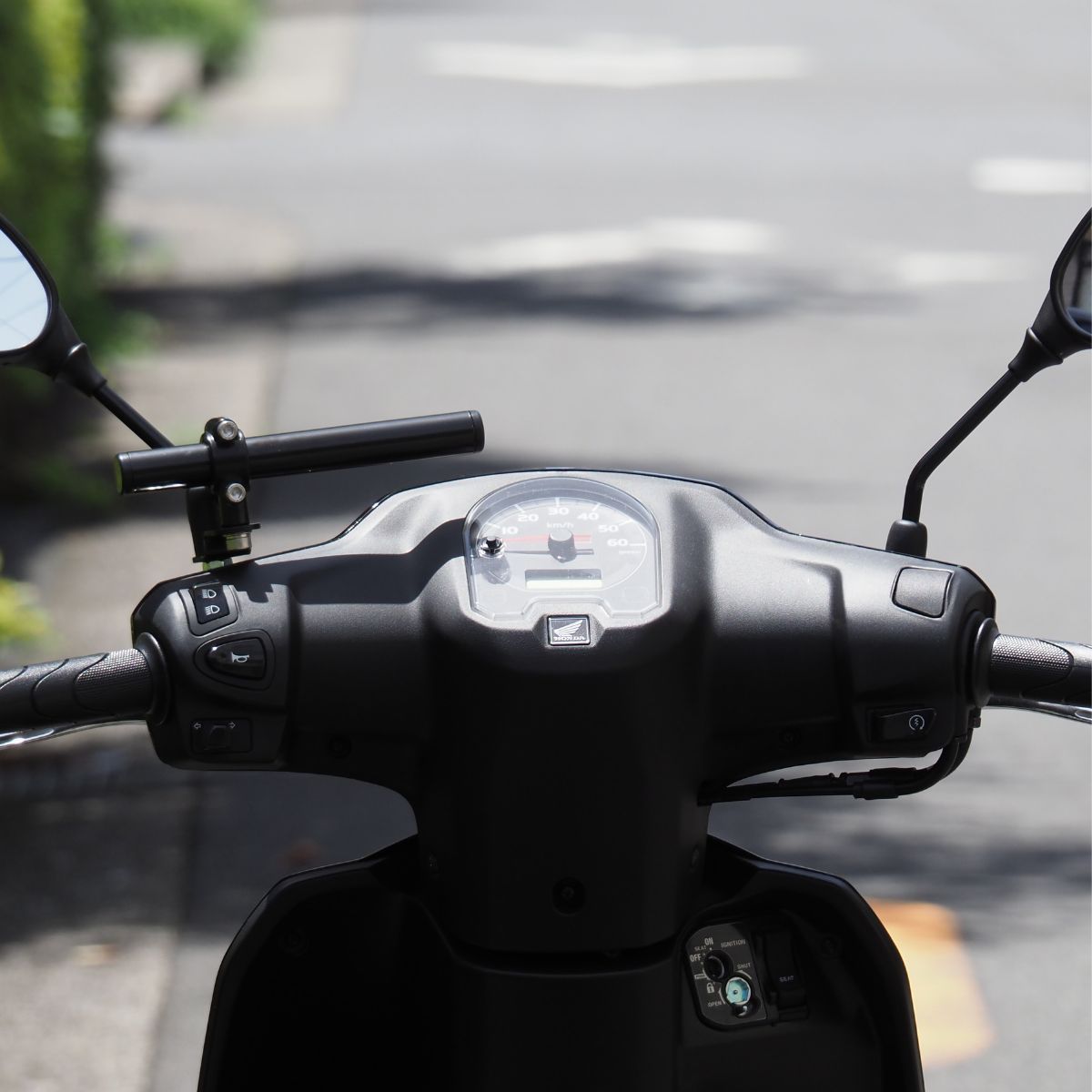 国産 タクト用スマートフォンマウントバー TACT タクトベーシック 車種 
