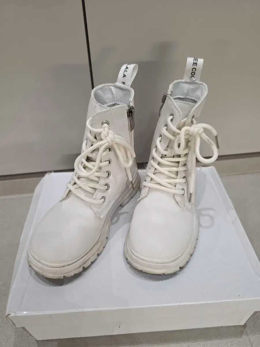 新品】Atria 23T/アトリア 23T コバルトベアリングセニング