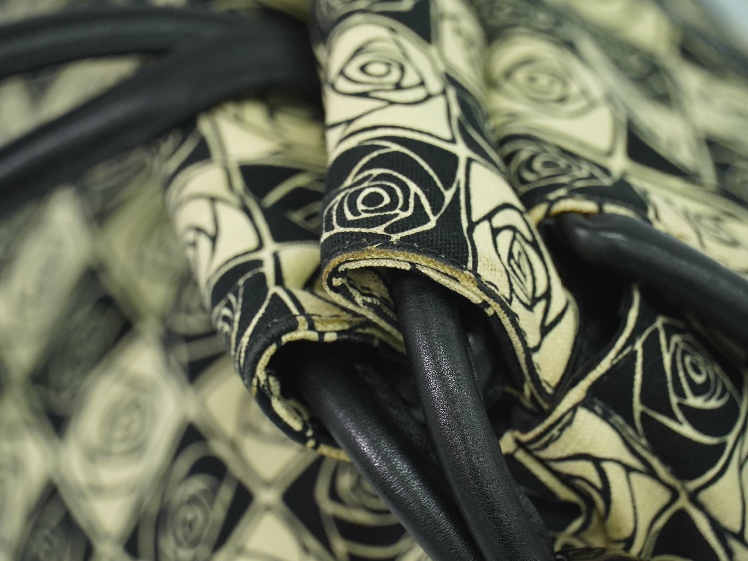 本物 シャネル CHANEL カメリア ショルダーバッグ トートバッグ  