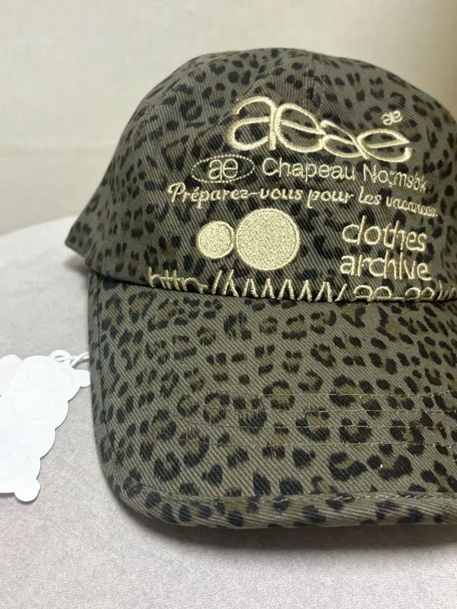 エイ レオパード ボールキャップ ー カーキ