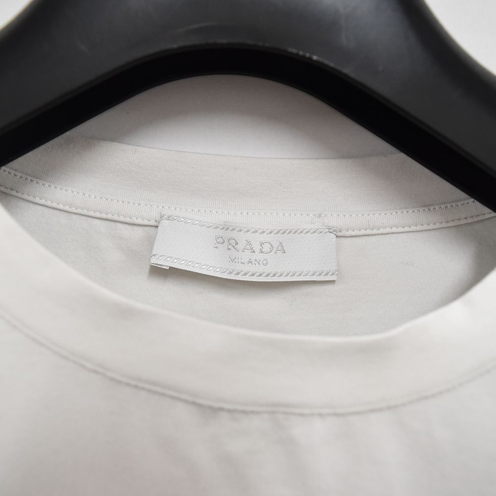 【美品】PRADA プラダ　白　ホワイト Tシャツ エンボスロゴ 楽天市場】PRADA(プラダ) エンボスロゴTシャツ トップス