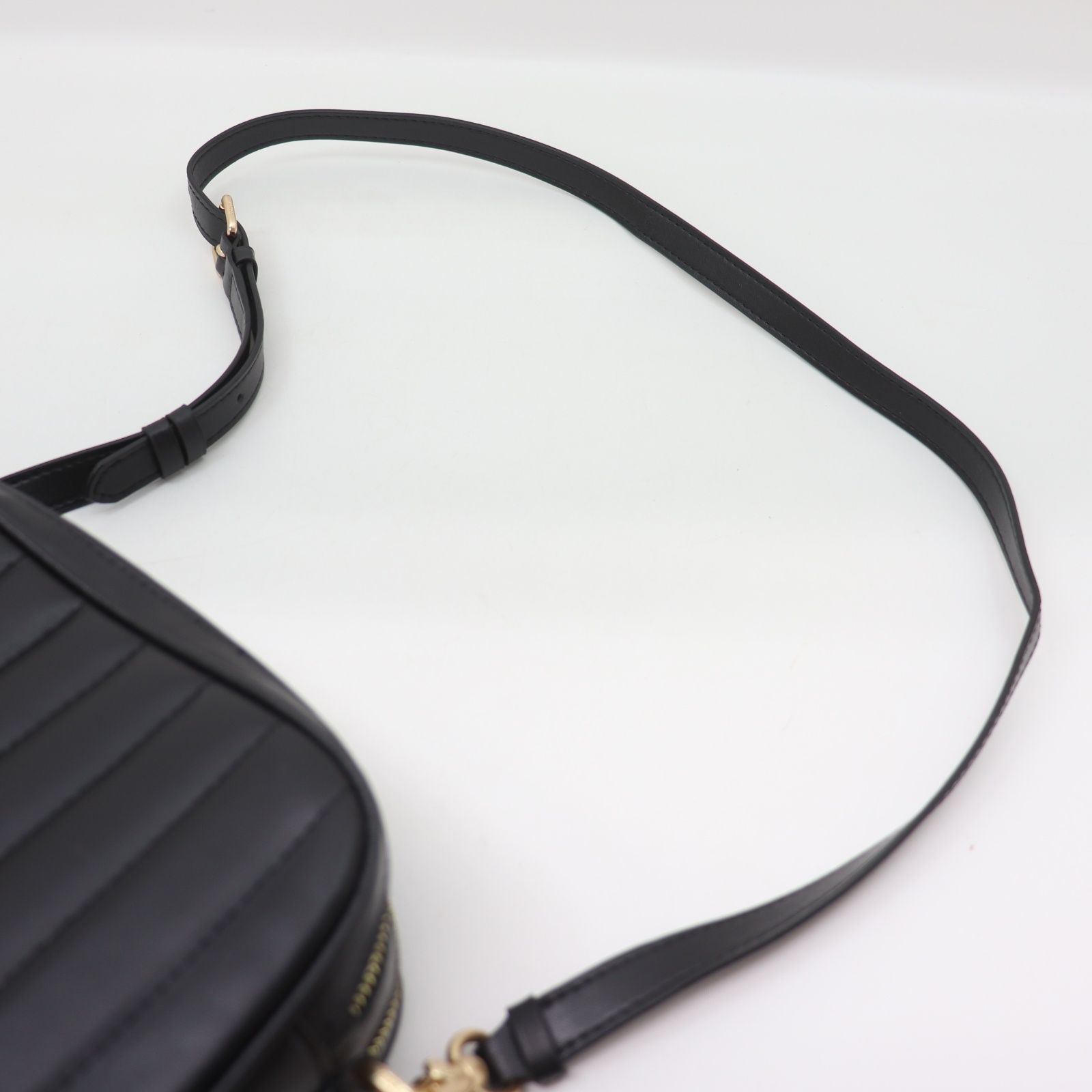 IT1VFXRDDTJW 未使用保管品 COACH コーチ クロスボディ 斜め掛け