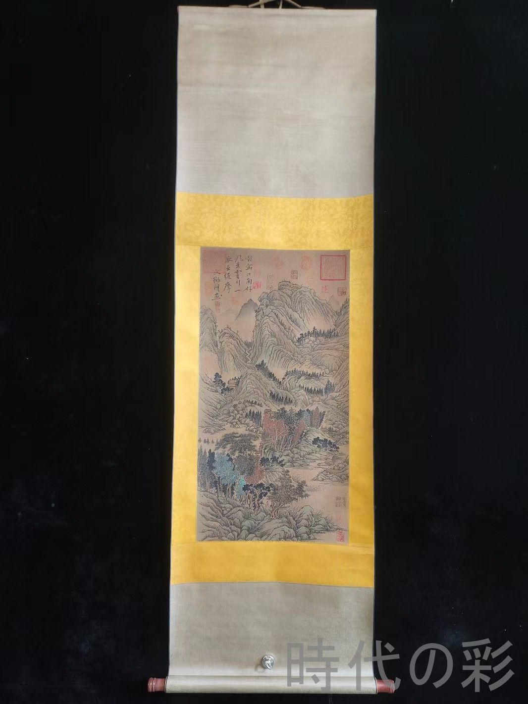 中国古美術 明代 文徴明 山水図 絹本 三尺 手描き 掛け軸 巻き物 書画 山水 中堂画 装飾画 唐物 肉筆 古玩 旧家蔵收 時代画家 R07100706