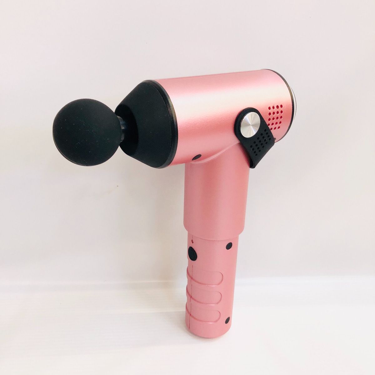 ディープアタッカー 筋膜リリース マッサージ パワフルな叩きで“筋膜