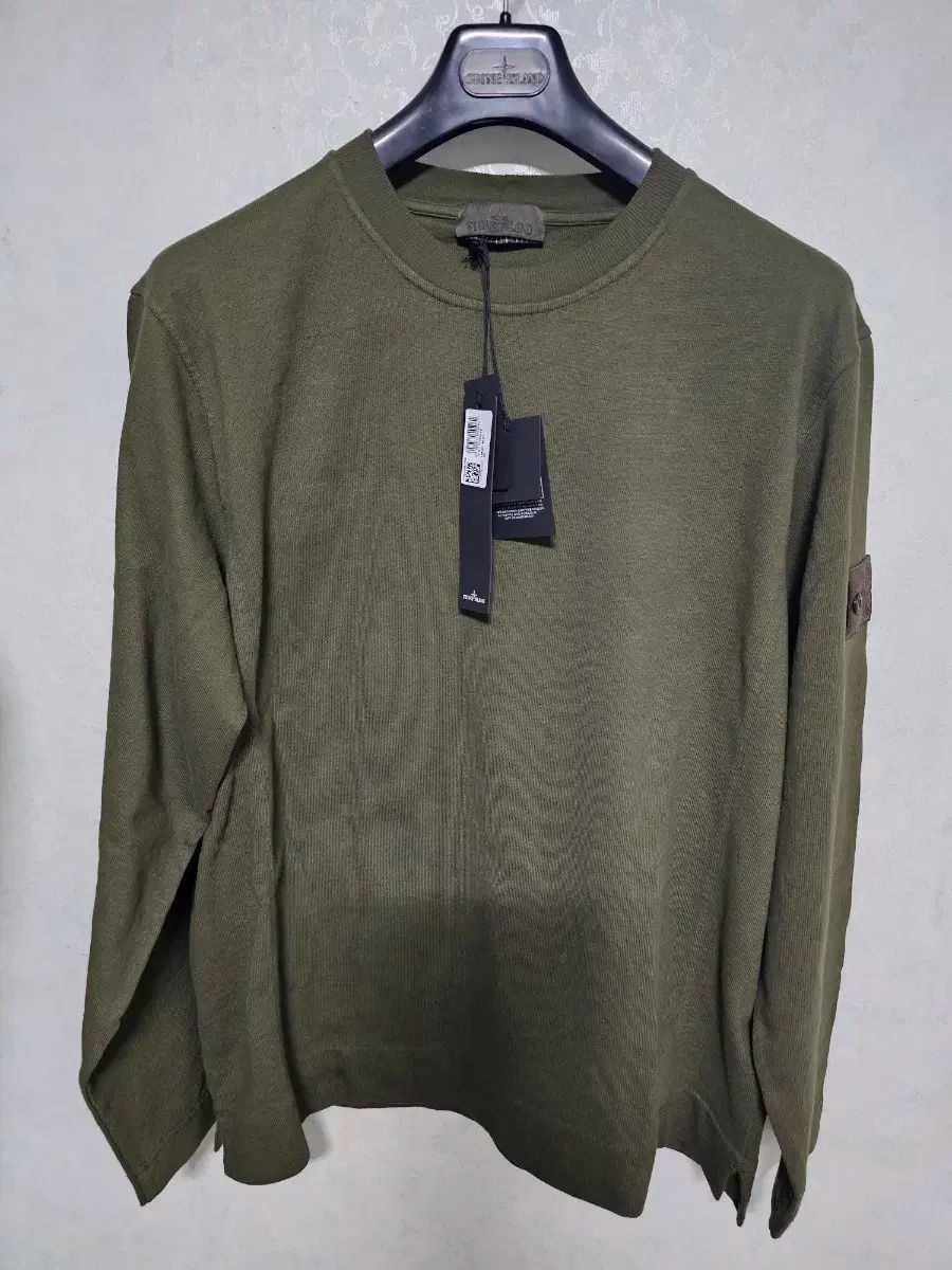 STONE ISLAND(ストーンアイランド) ゴースト 平和 オーガニック
