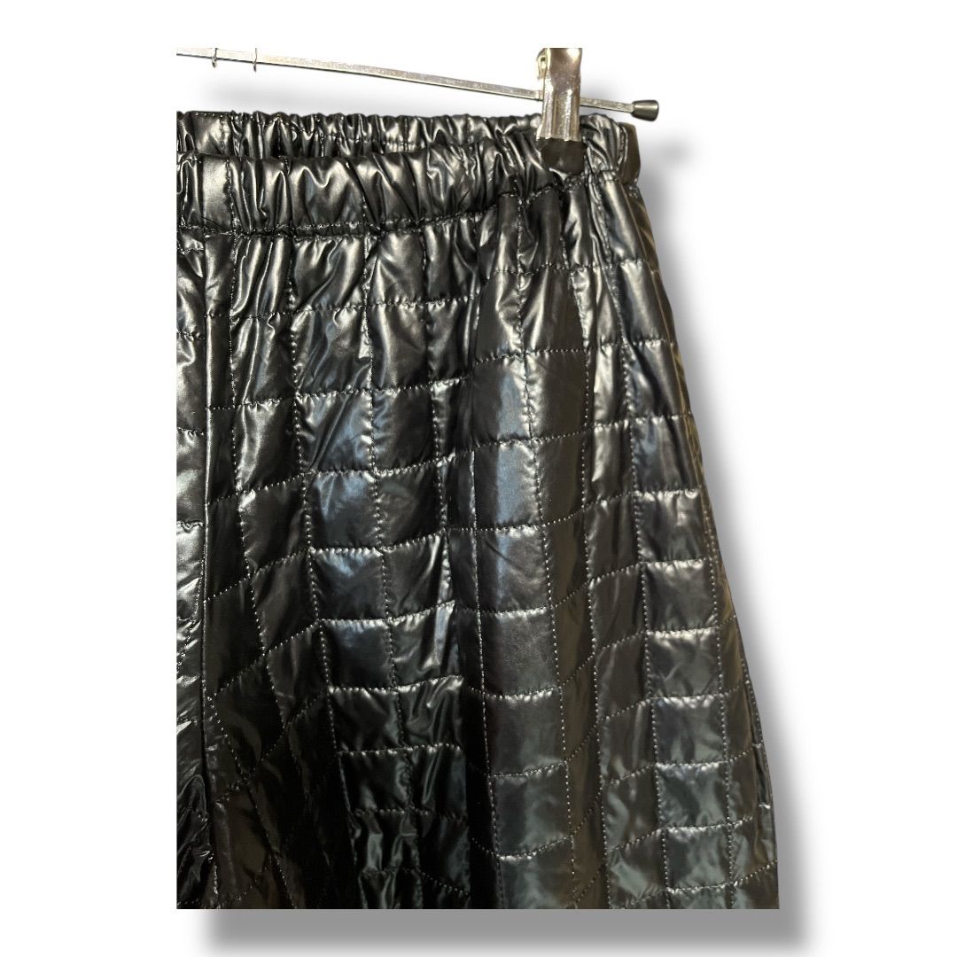 イクミ　キルティング　パンツ　黒 イクミ キルティング パンツ 黒