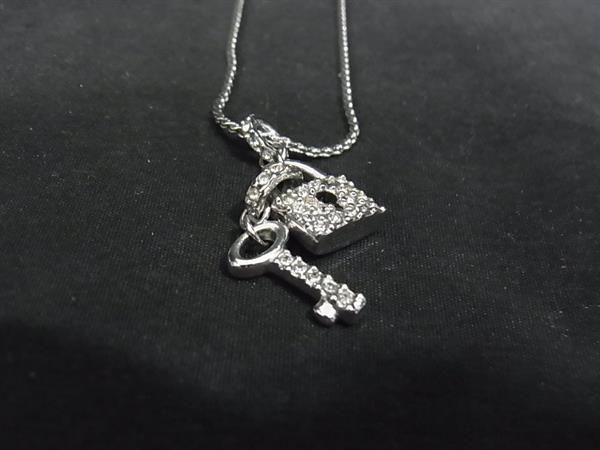 SWAROVSKI スワロフスキー ラインストーン 南京錠 鍵モチーフ