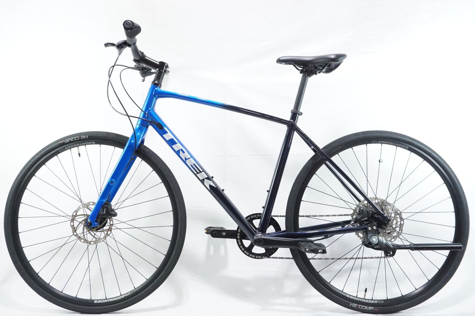 TREK トレック FX3 DISC 2025年モデル クロスバイク | バイチャリ中目黒店