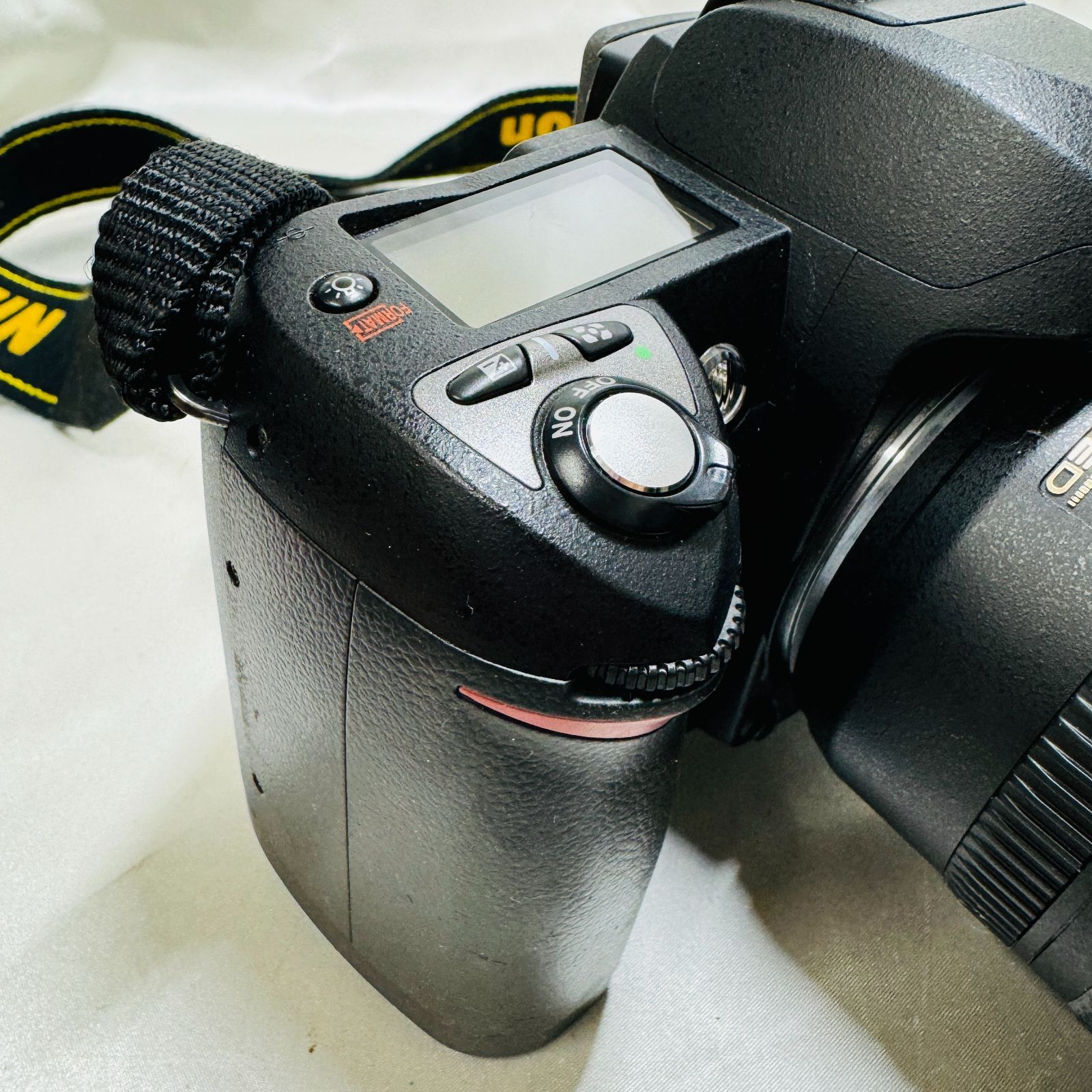 S【動作未確認】Nicon ニコン D70 デジタルカメラ 一眼レフカメラ 付属