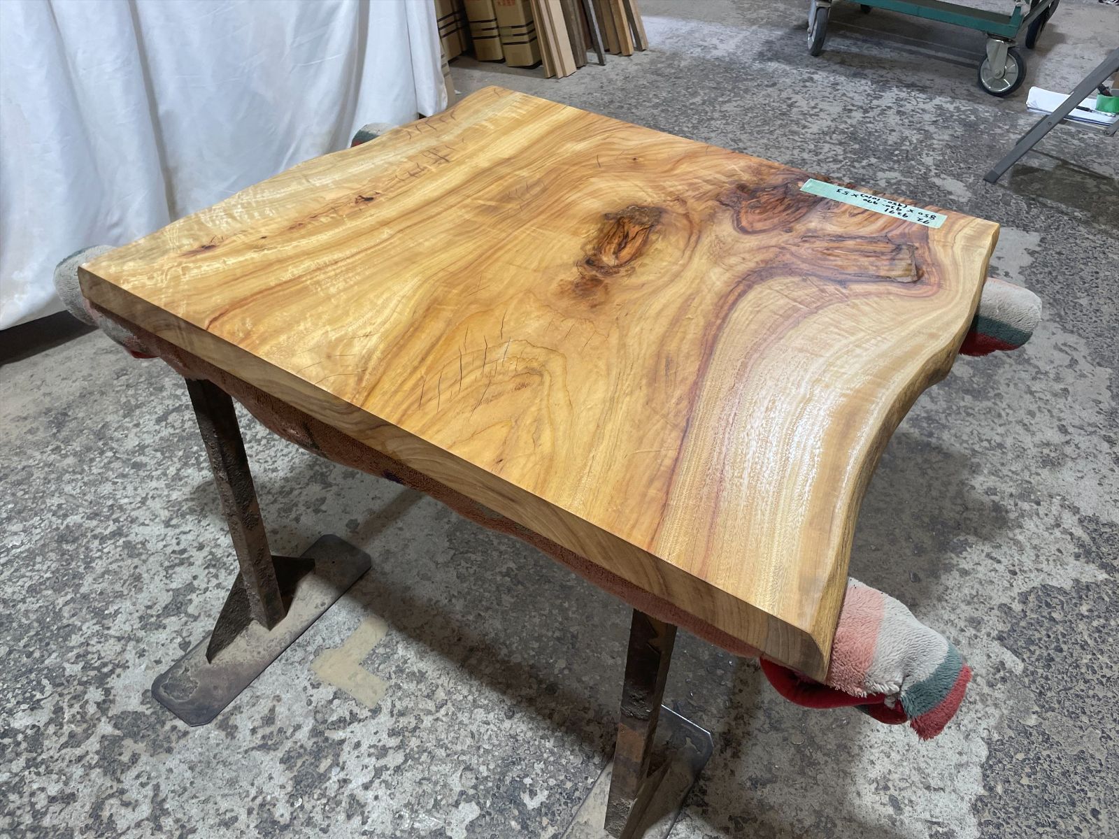 クス9271 楠 一枚板無垢材 850x950-970x53mm ダイニングテーブル ローテーブル センターテーブル 天板 樟 くすのき