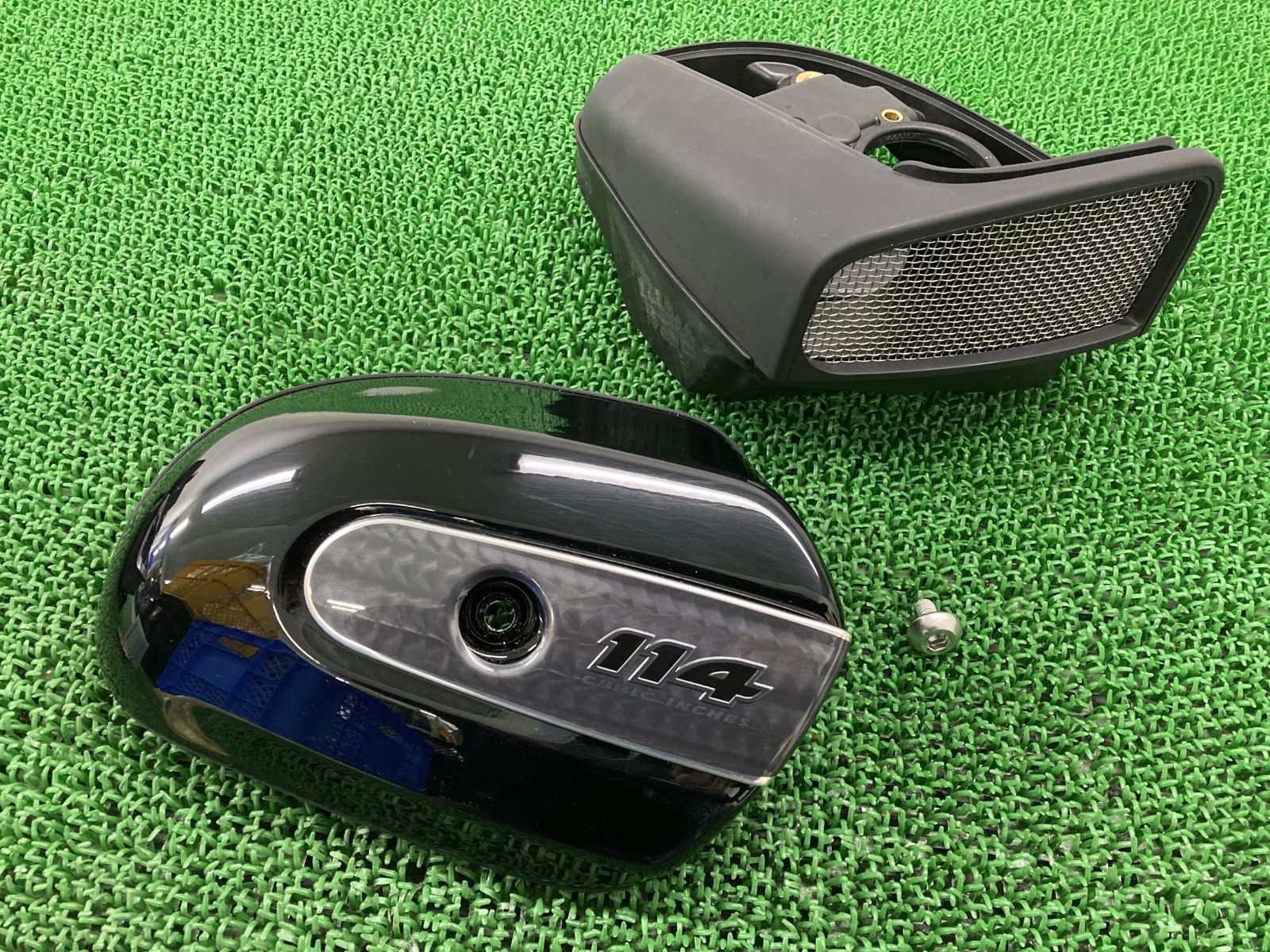 FLTRXS1870 エアクリーナーボックス 29000116 ハーレー 純正