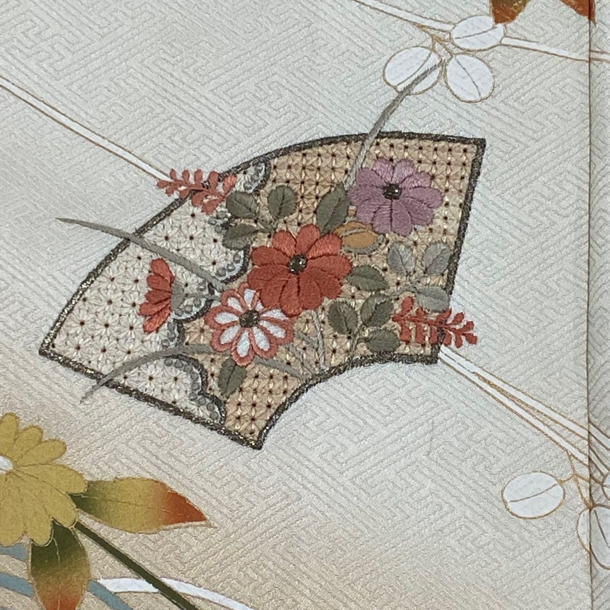 訪問着 身丈167.5cm 裄丈66cm M 袷 扇面 草花 刺繍 金彩 薄