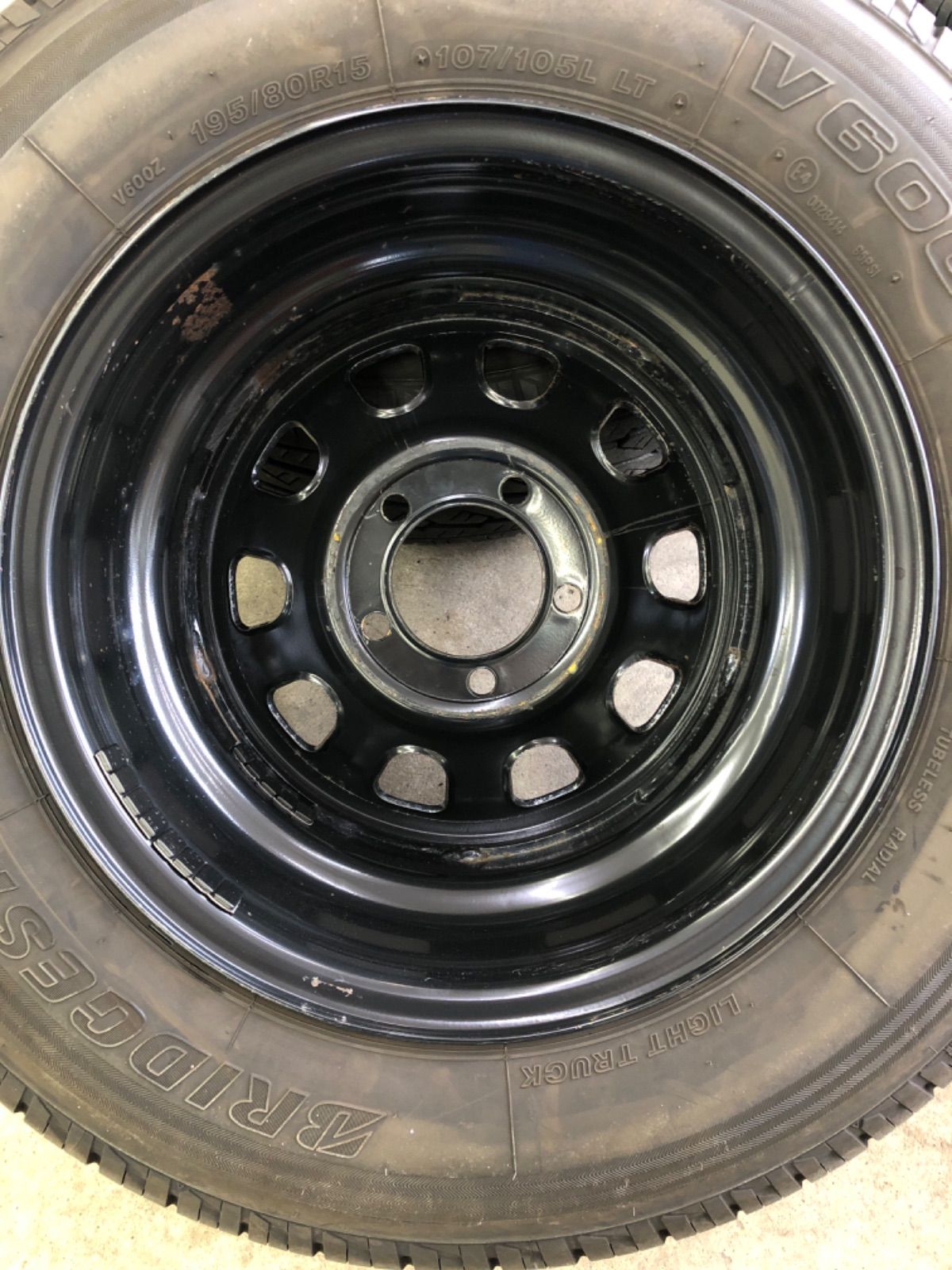195|80R15