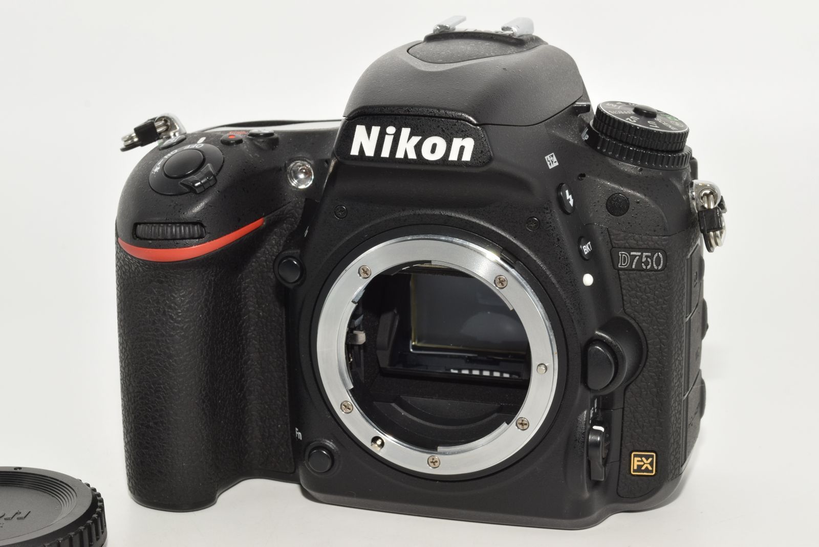 値下げ] ニコン D750 ボディ(シャッター回数3000以下、おまけ付き
