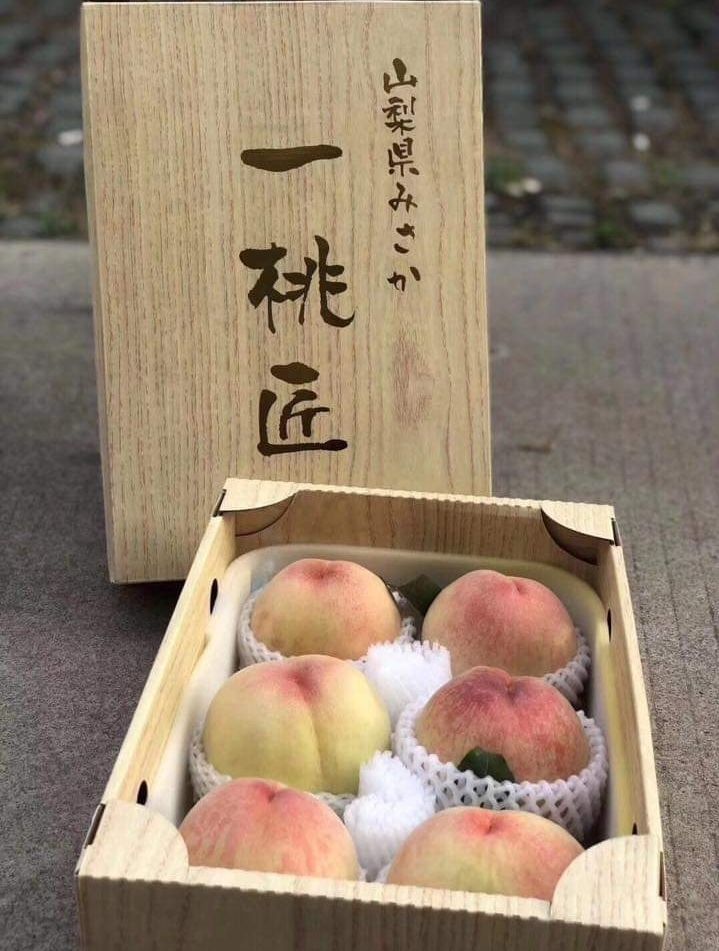 絶品 山梨産 ふえふき 高糖度 白桃【八代の桃一桃匠】一箱5~6玉