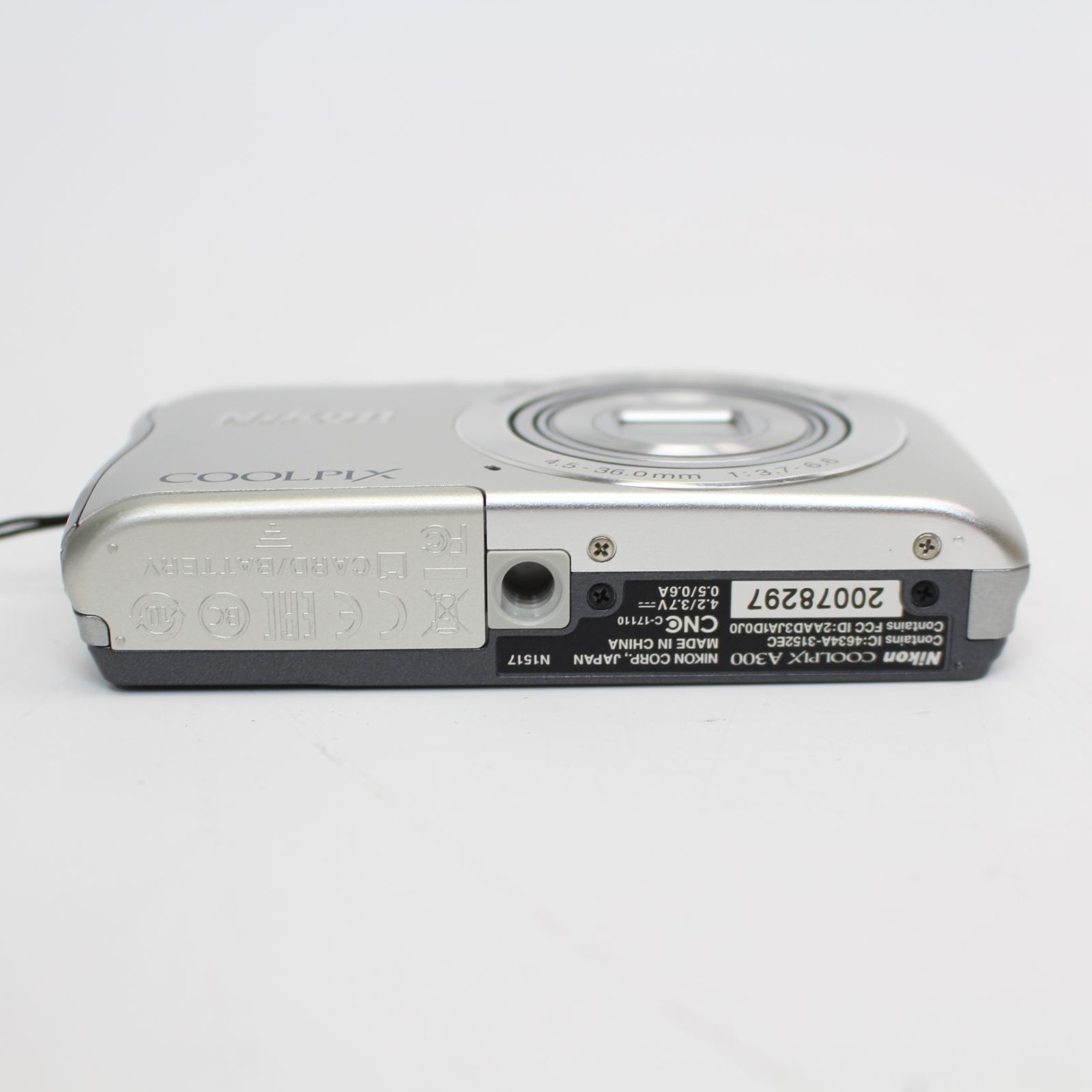 539)Nikon COOLPIX A300 シルバー ニコン 【公式通販】
