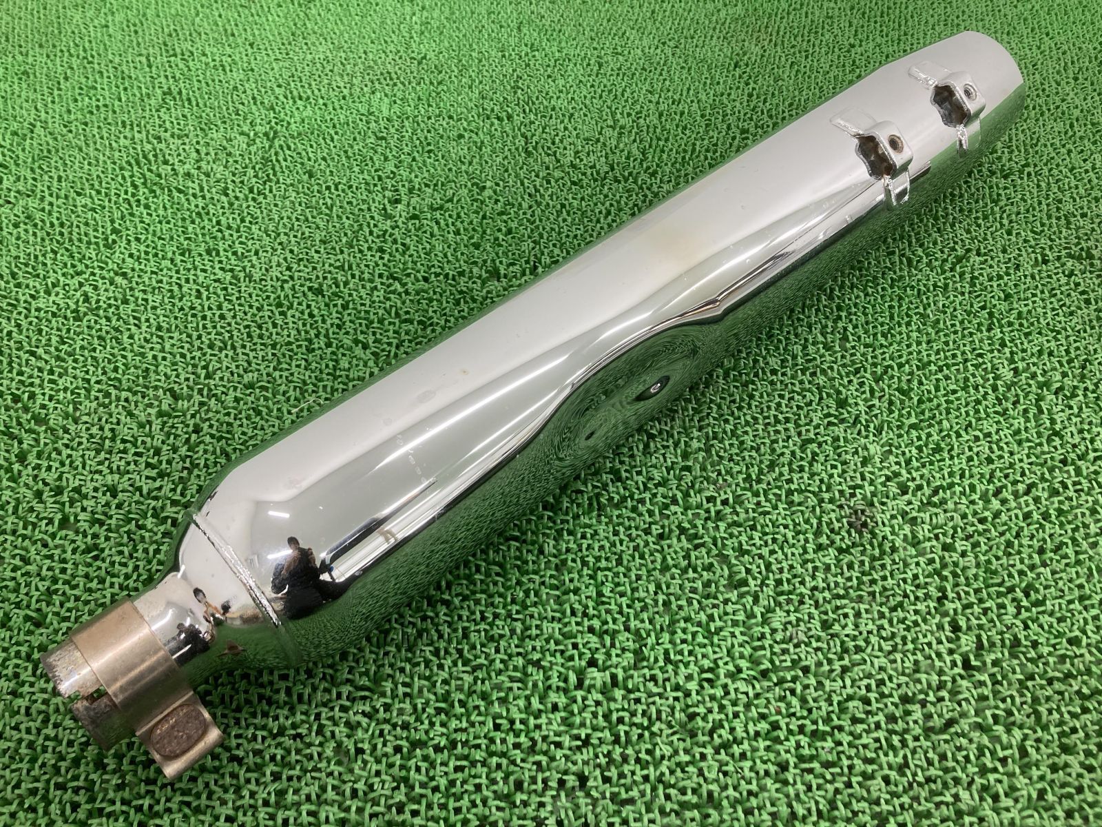 FLHTCU1580 サイレンサーマフラー 右 65748-09 ハーレー 純正