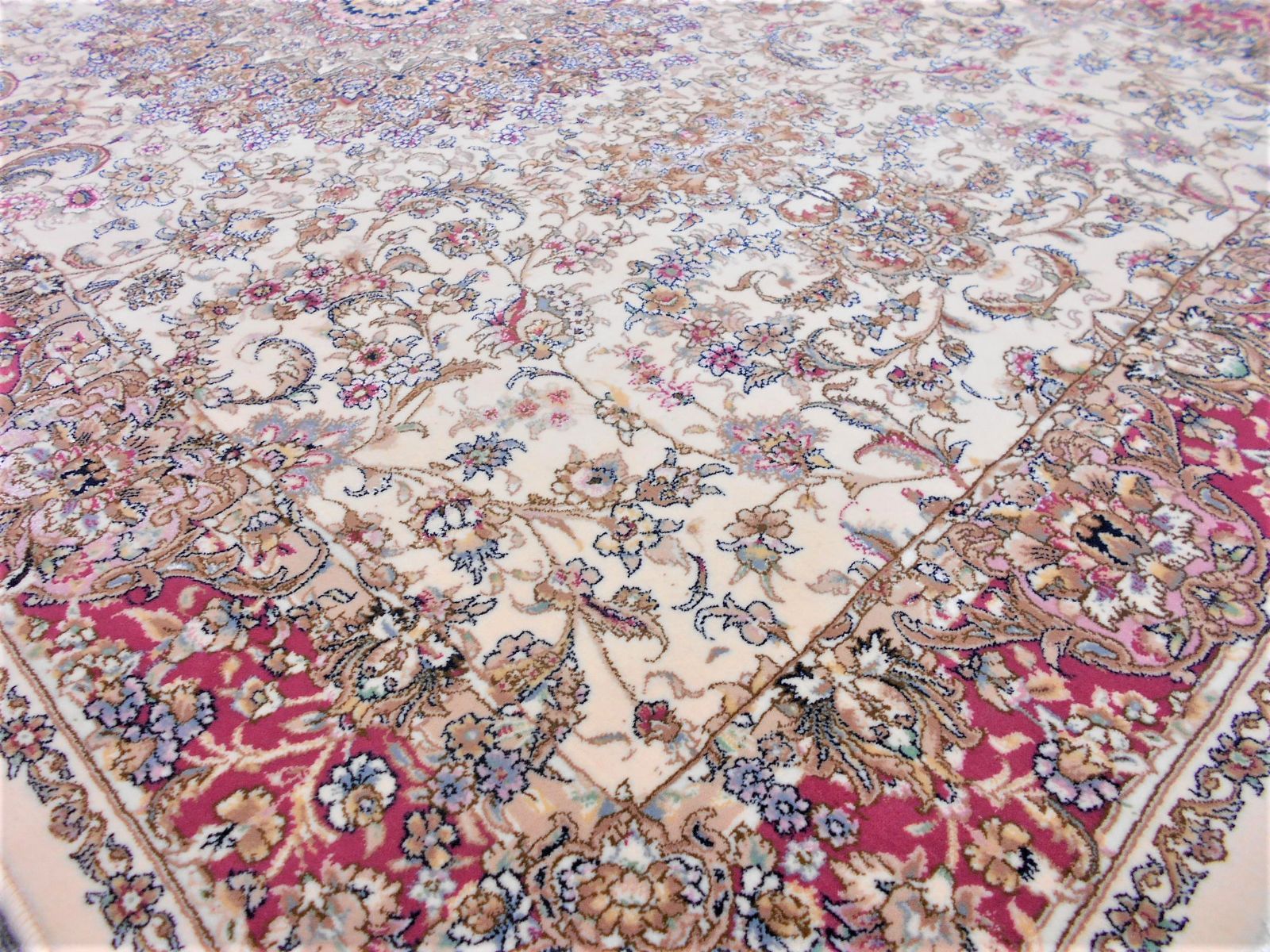 170万ノット！輝く、多色織絨毯！本場イラン産150×225cm‐201231-