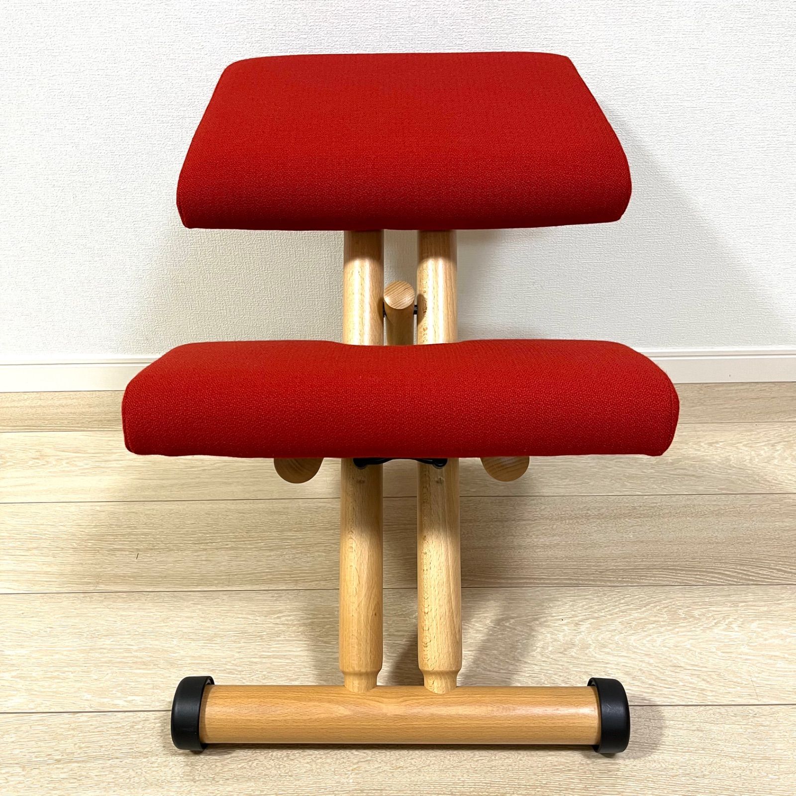 VARIERヴァリエール STTOKEストッケ マルチバランス レッド