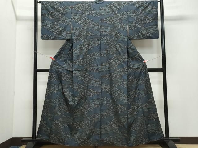 平和屋着物●本場大島紬 7マルキ 風景草花文 正絹 CAAZ0833vf