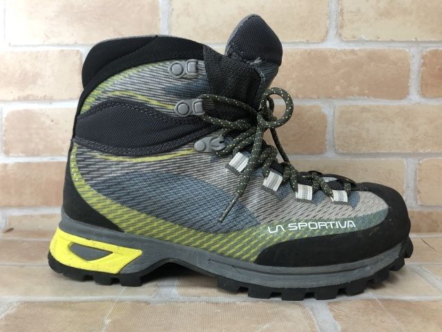 【中古】 LA SPORTIVA スポルティバ トレッキングブーツ 04-190 グレー系 US7 111402895