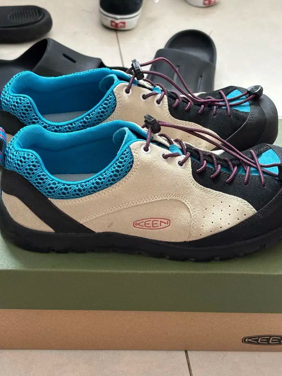 KEEN キーン ジャスパー 280 サイズ