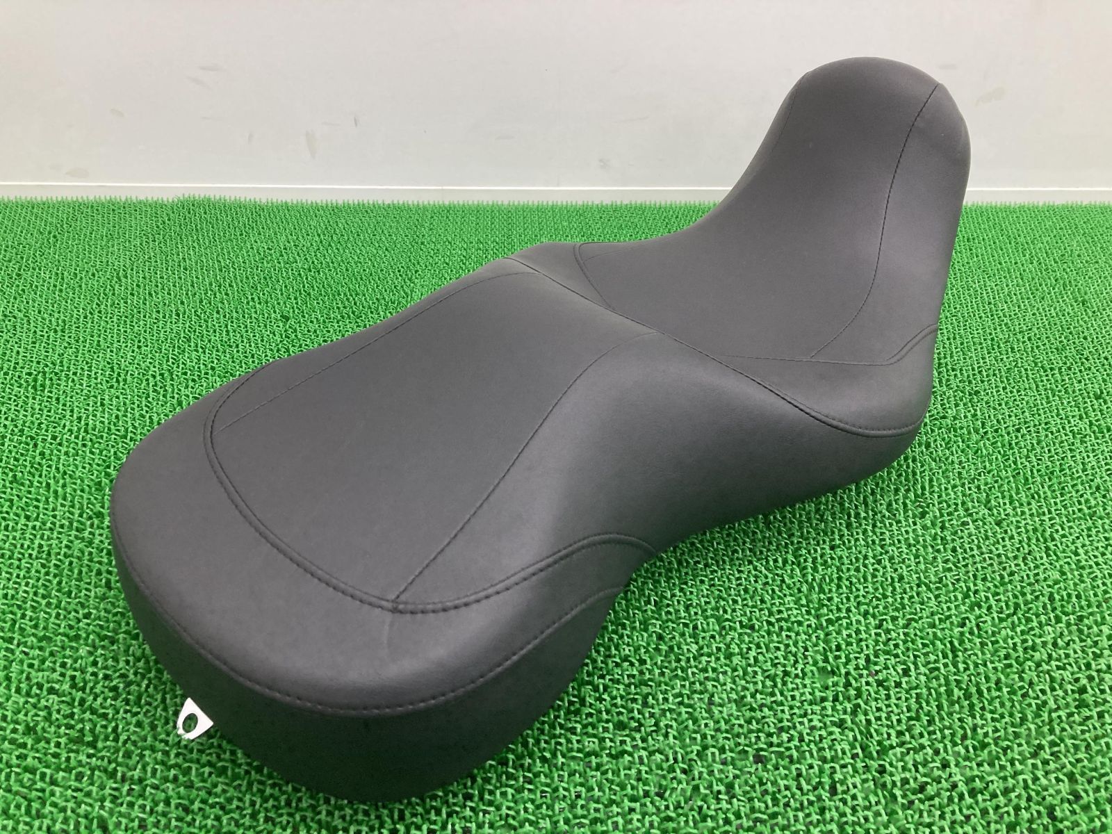 ハーレーダビッドソン ダイナ 純正 シート ダイナ FLD FXD ハーレーダビッドソン ダイナ 純正 シート ダイナ FLD FXD ハーレー