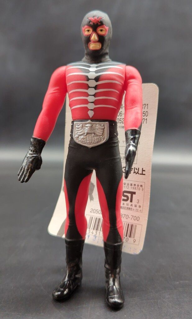 ショッカー戦闘員 スイス支部 ワンフェス１５０個限定 オオツカ企画 Amazon.co.jp: ショッカー戦闘員 スイス支部 ワンフェス150個