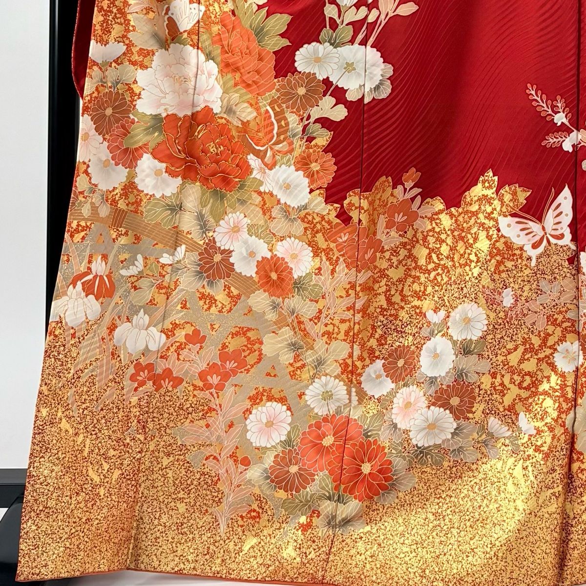 振袖 身丈169.5cm 裄丈67.5cm L 袷 草花 蝶 金糸 金彩 朱色 正絹 秀品