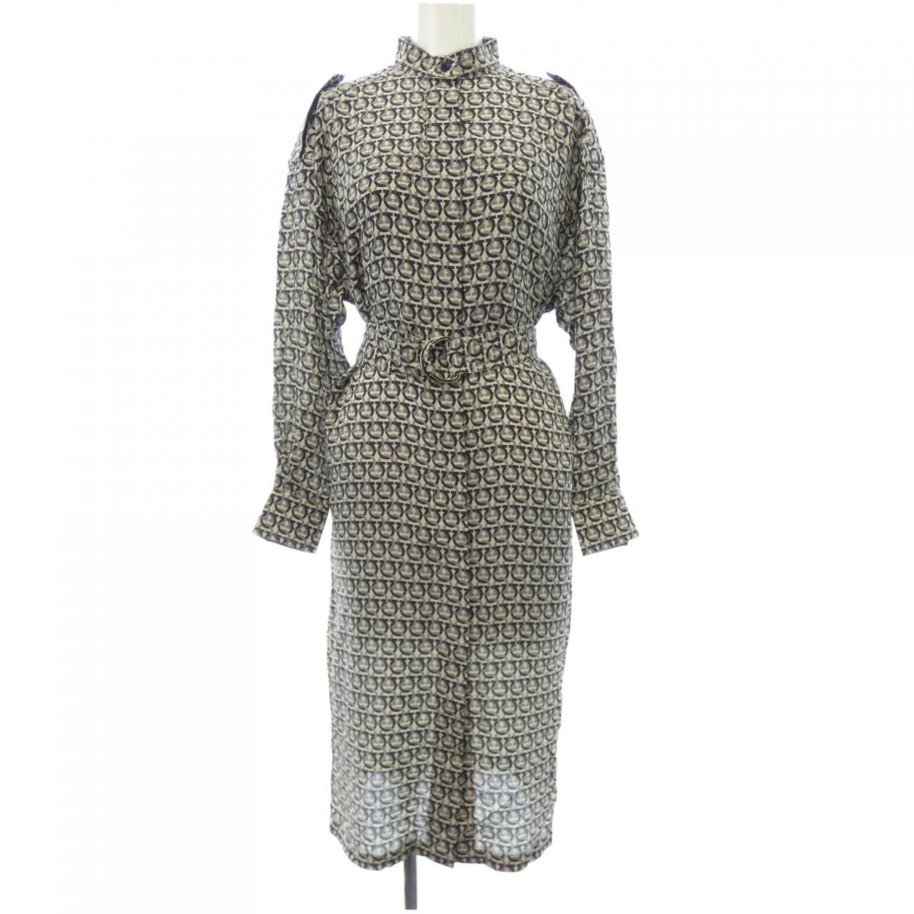 美品❢サルヴァトーレ フェラガモ　ワンピース　SalvatoreFerragam Salvatore Ferragamo - 極美品 サルヴァトーレ フェラガモ Salvatore