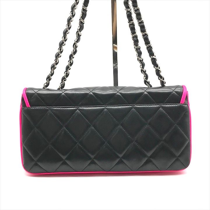 CHANEL ラムスキンマトラッセ シャネル マトラッセ ラムスキン チェーンウォレット ネイビー