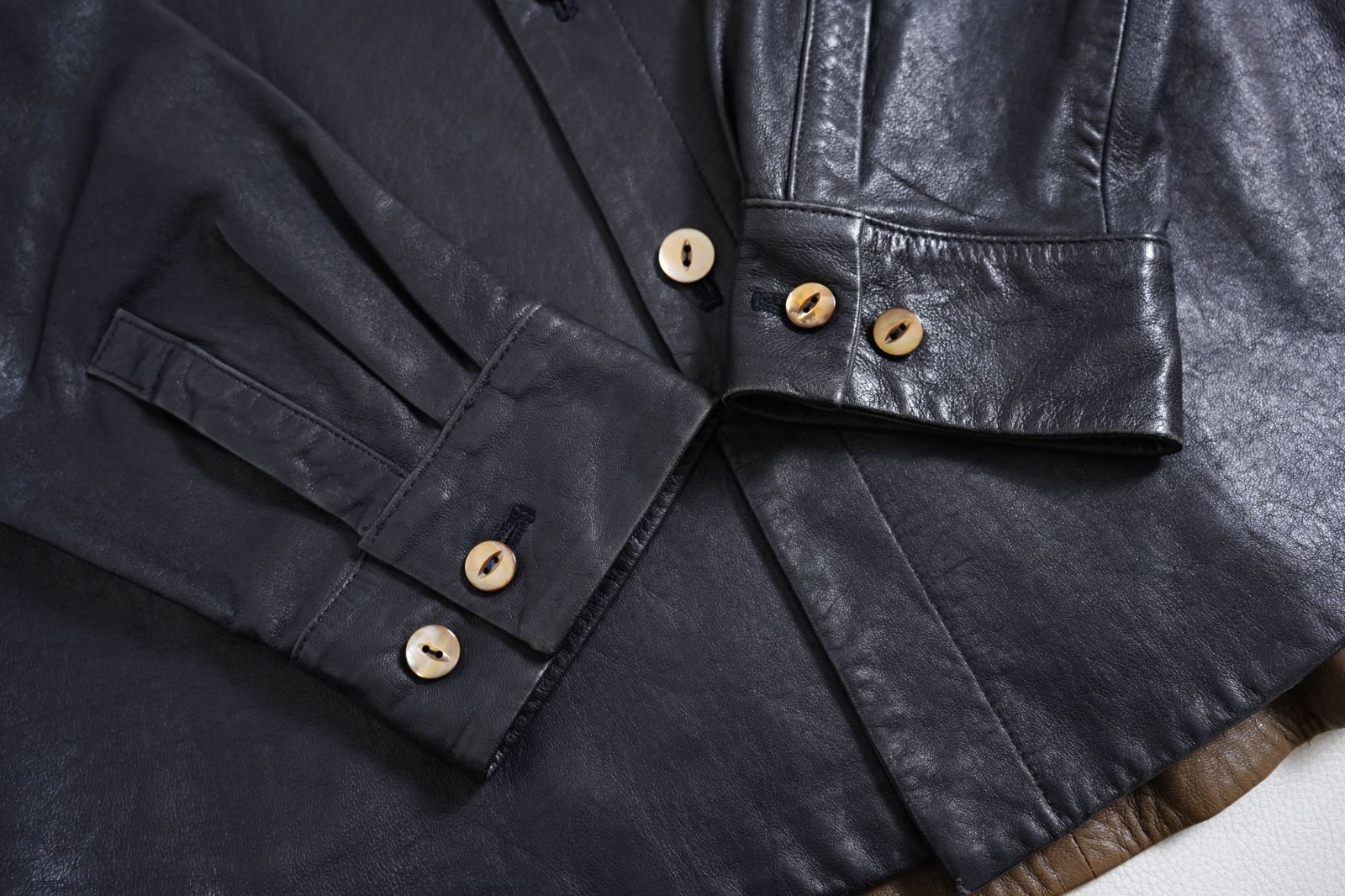 パラスパレス PallasPalace 羊革 裏地 花柄 レザージャケット