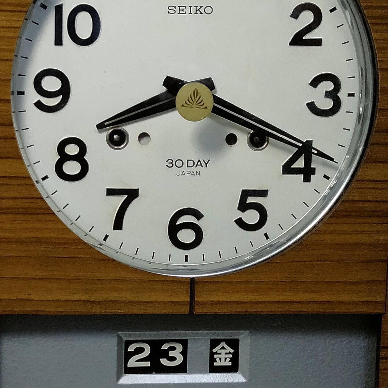 【昭和レトロ】SEIKO(セイコー)製  1ヵ月巻掛時計 日付つき  壁掛け時計 SEIKO セイコー 1ヶ月巻掛時計 掛時計 柱時計 インテリア 昭和