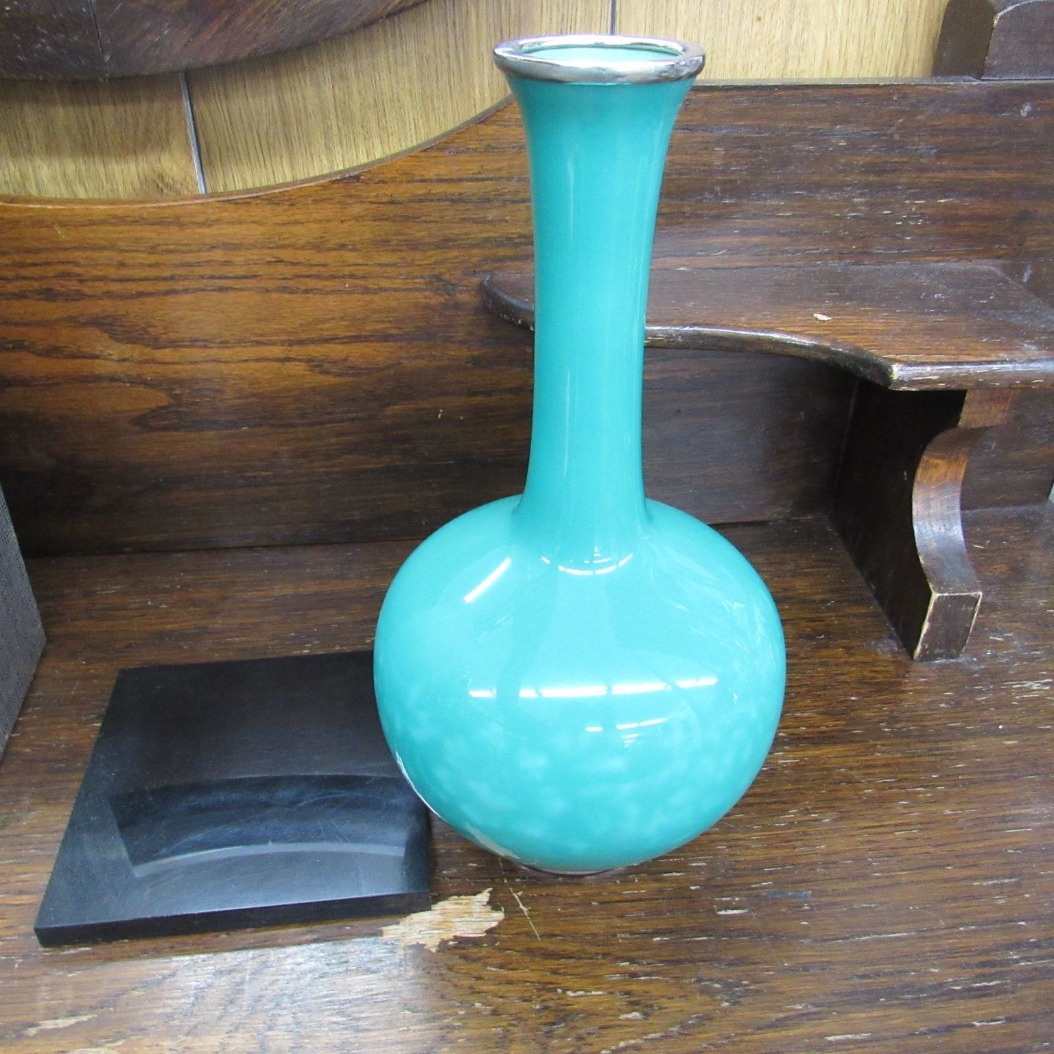 安藤七宝店製 安藤七宝 七宝 翡翠玉釉七宝花瓶 箱 台有り