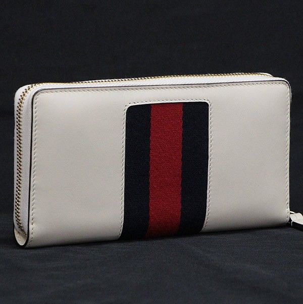GUCCI シルヴィ エンブロイダリ― ラウンドファスナー 長財布 レザー 白 GUCCI グッチ シルヴィ エンブロイダリー ラウンドファスナー 長