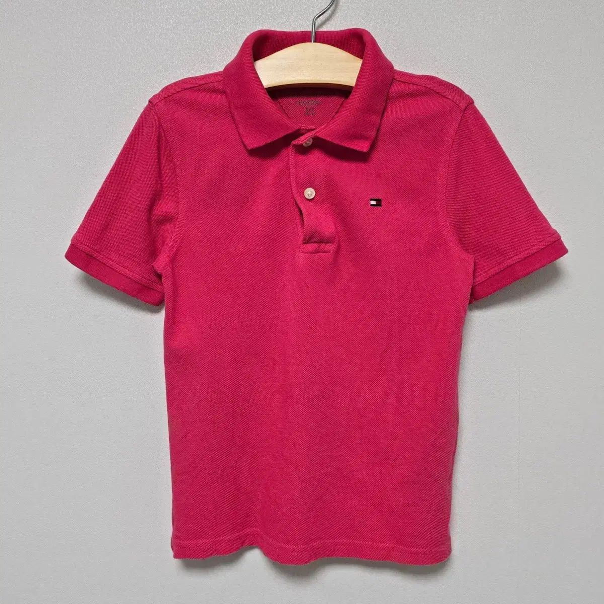 激安大特価，激安大特価，HOT 6 7T Tommy Hilfiger(トミーヒルフィガー) キッズ カラーTシャツ Tシャツ