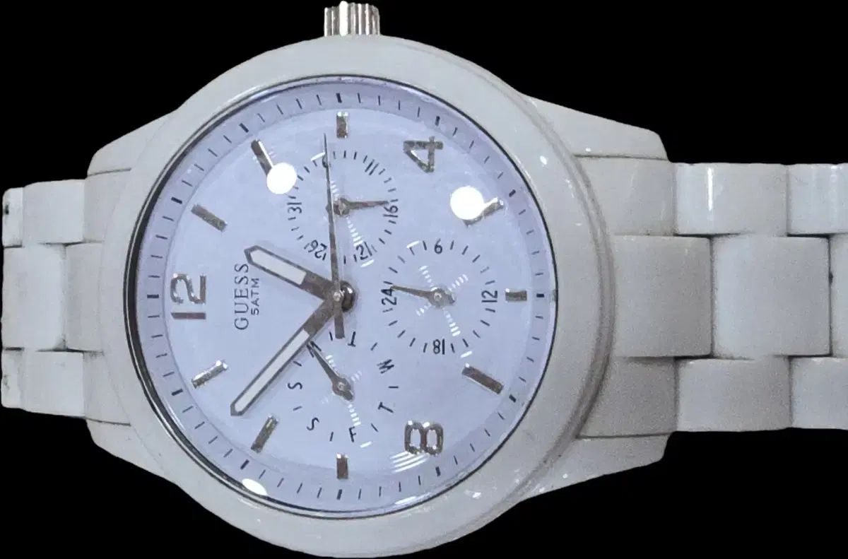 GUESS ユニセックス