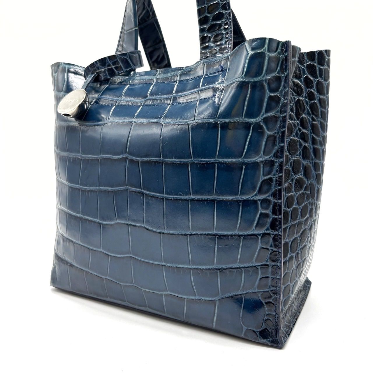 美品　FURLAフルラ ストロー かご トートバッグ ハンドバッグ レザー FURLAのフリマアイテム一覧