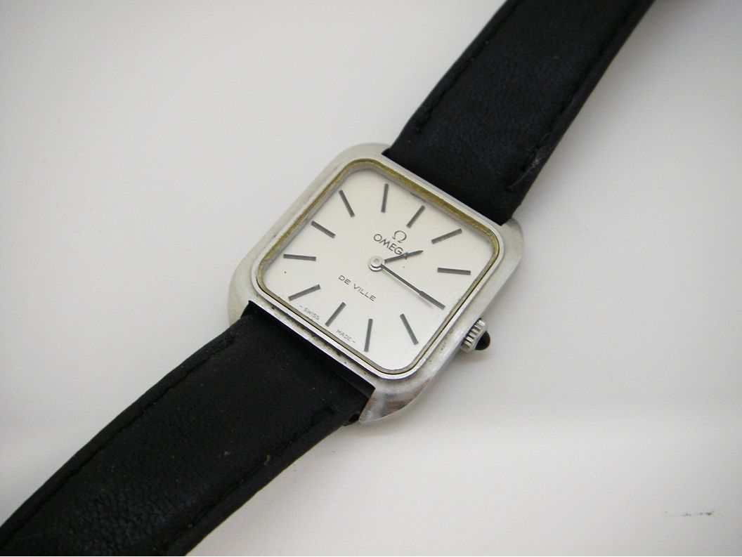 中古品】 OMEGA/オメガ DE VILLE/デヴィル レディース ウォッチ USED品 ヴィンテージ シルバー 銀 革ベルト 正規品 - メルカリ