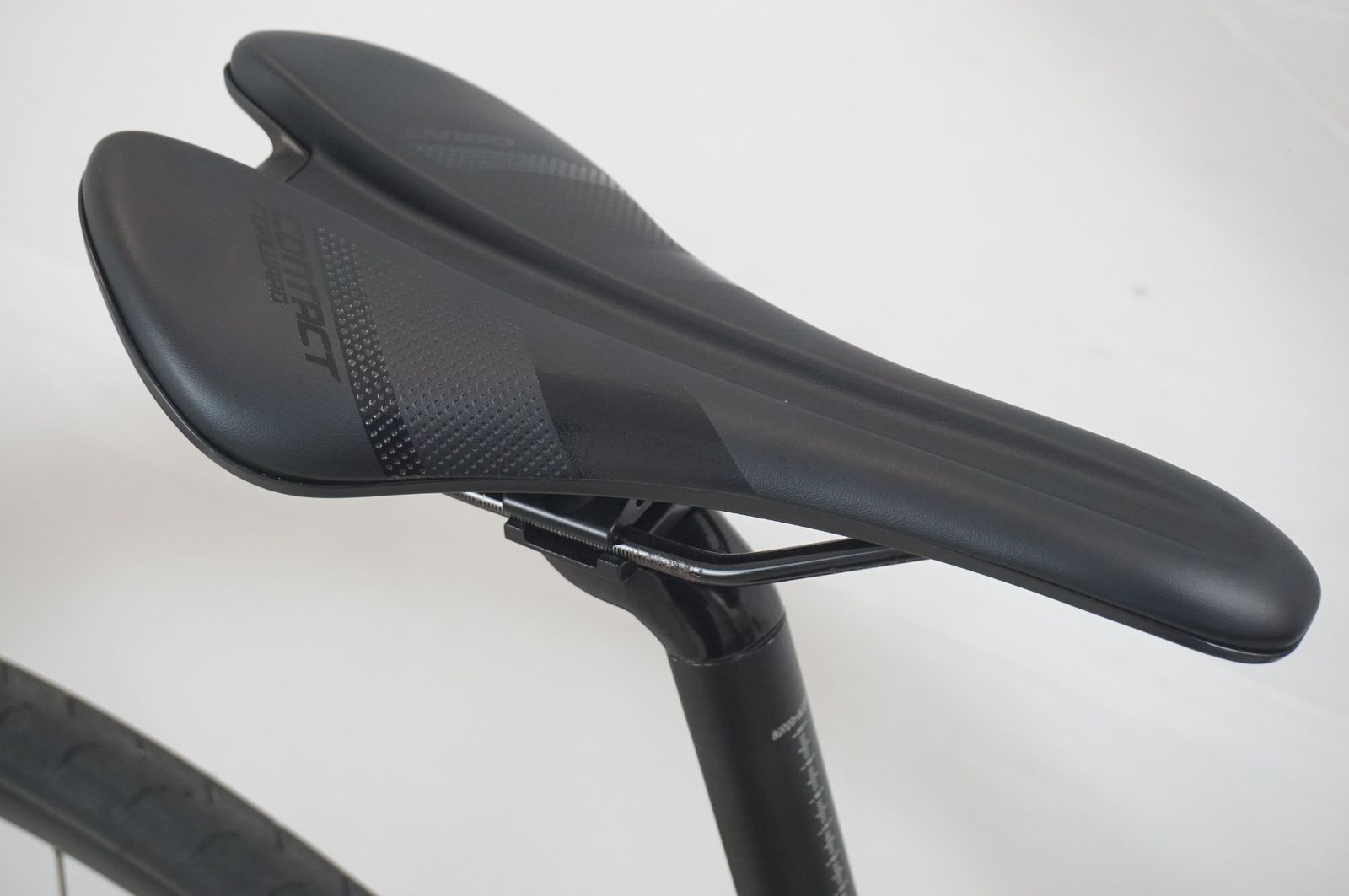 ジャイアント CONTEND