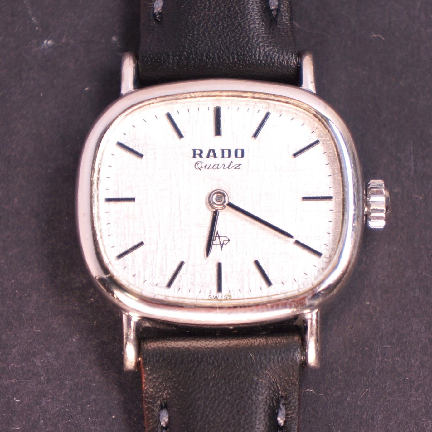 新品電池　RADO ブラック/ゴールド ベルト　クォーツ　レディース 稼働品】RADO アンティーク レディース腕時計 新品ベルト 電池