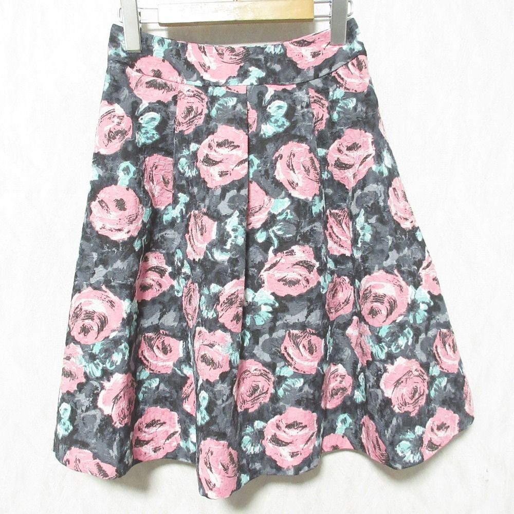 美品 M'S GRACY エムズグレイシー フラワージャガードフレア